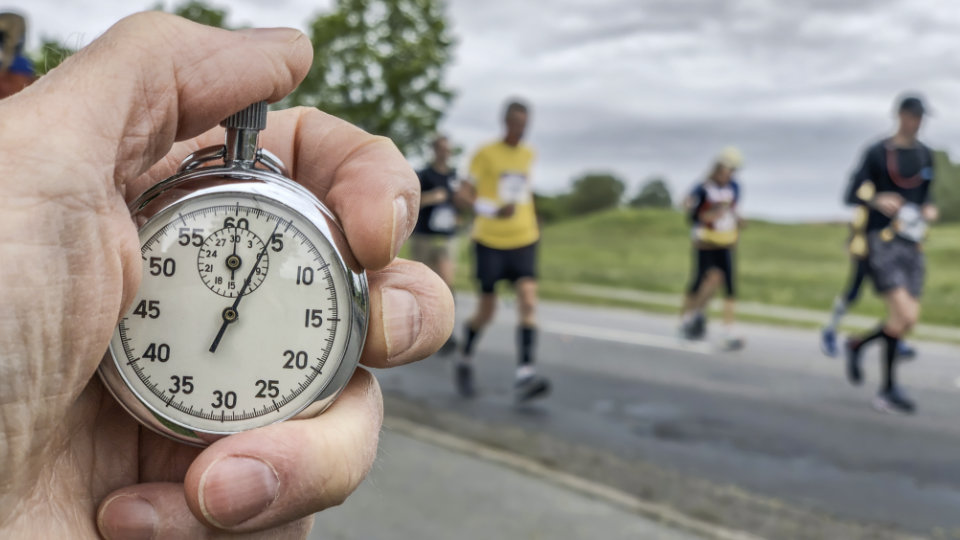 Running pace calculator: find your pace and your speed.